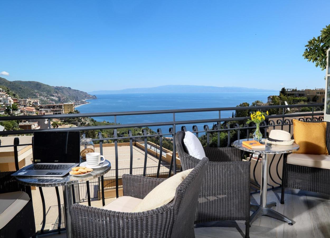 Taormina Centro Sea View Daire Dış mekan fotoğraf